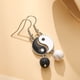 thumbnail image 4 of Pendientes de Tai Chi Bagua en blanco y negro, ganchos para las orejas, aceite de goteo de aleación, pendientes sencillos, pendientes, accesorios para las orejas, 4 of 5