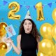 thumbnail image 4 of Tarjeta de felicitación GIFTING GIGGLES 21.º cumpleaños pop-up 3D, 4 of 5