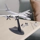 thumbnail image 3 of Modelo de avión a escala 1:200, modelo de avión de colección, , modelo de avión fundido a presión, modelo de avión 1/200 para y niña SM SunniMix Juguetes de aviones, 3 of 8