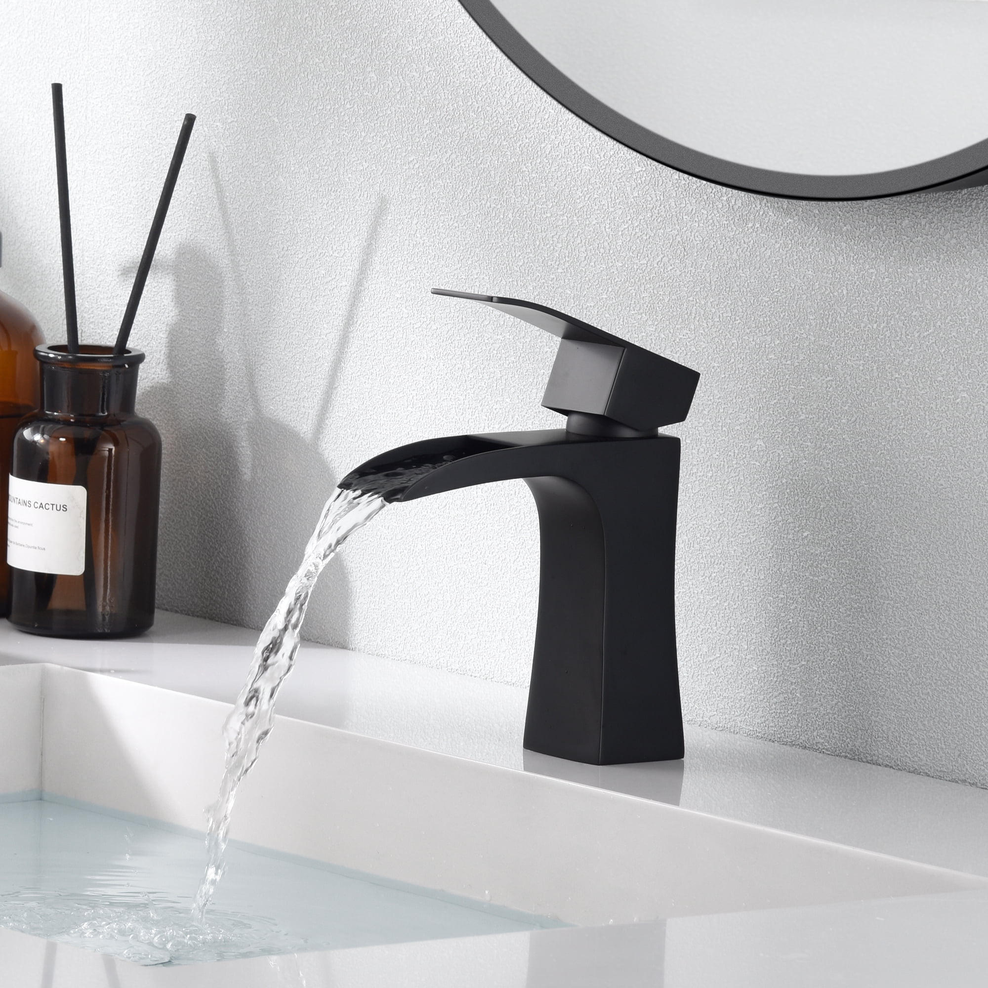SUMERAIN Single Hole Bathroom Faucet Waterfall Bathroom Faucet Single Handle Matte Black Stainless Steel Lavatory Faucet