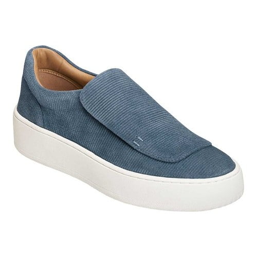 aerosoles slip on sneakers