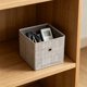 thumbnail image 1 of Caja de almacenamiento de tela plegable con asas, grande de 28x28x28 cm, organizador versátil y transpirable para armario, ropa, juguetes, en rosa o gris., 1 of 7