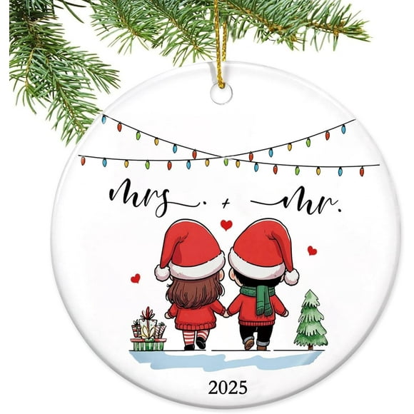 MISSUNNY Couple Holding Hands Christmas Ornament 2025, Couple Xmas Tree Ornament Gift for Anniversary, First Christmas Together Ceramic Ornament Gift, Mr & Mrs Ornament Xmas