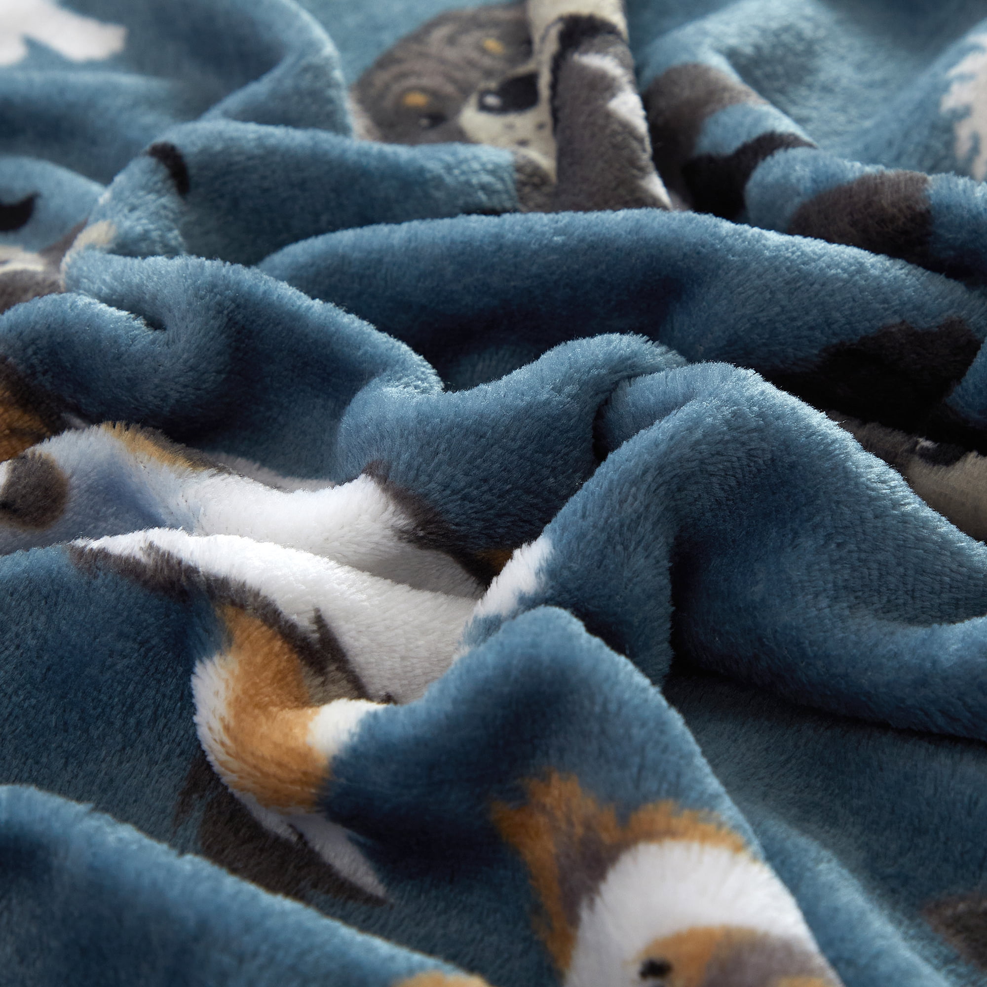 Mainstays Cozy Plush Couch Throw Blanket, Blue Dog Print, 50 x 60 in