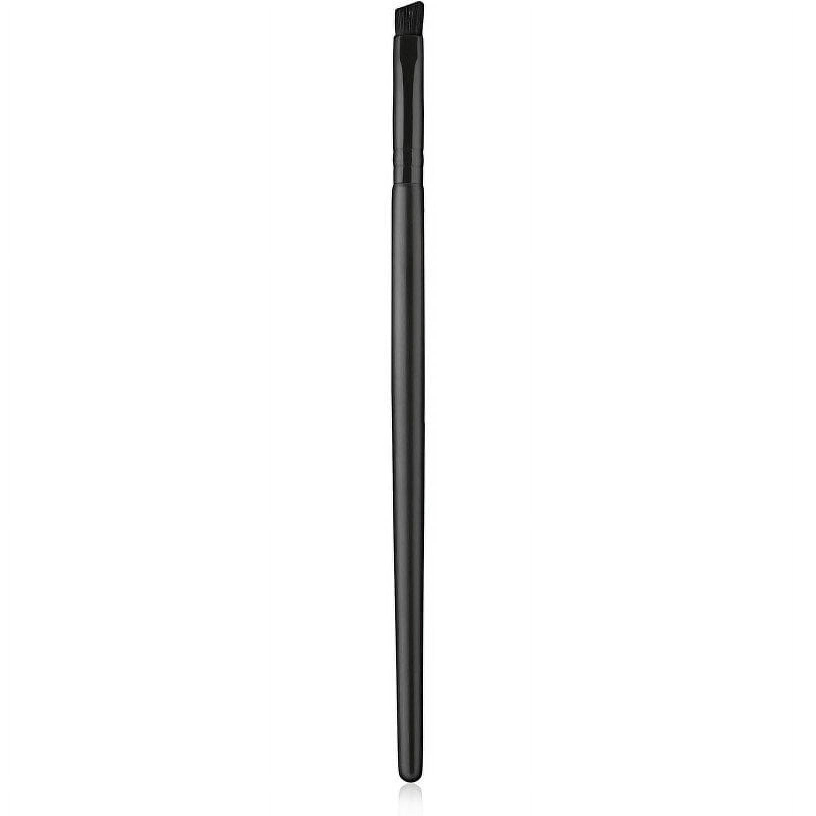 e.l.f. Small Angled Brush