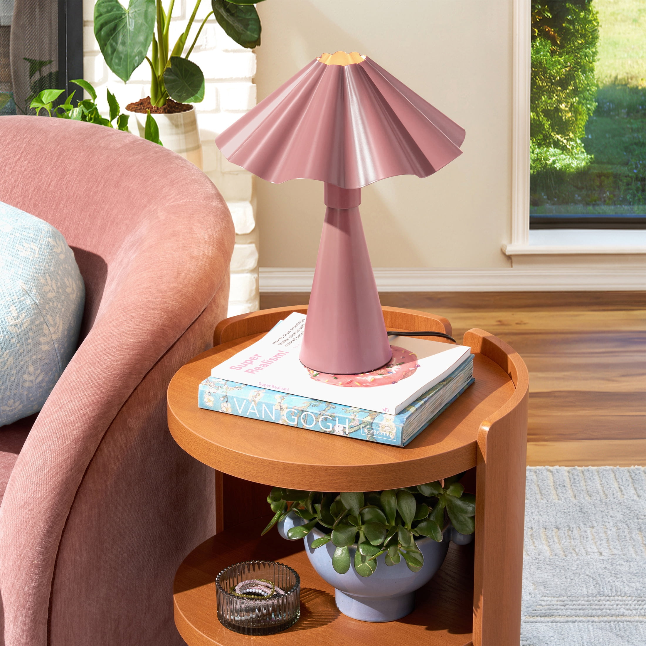 Beautiful 14" Rose Pink Ruffled Enamel Table Lamp by Drew Barrymore