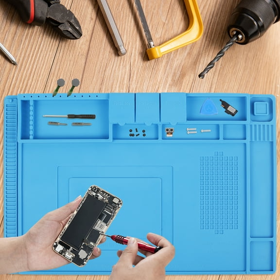 Silicone Soldering Mat Portable Heat Resistant Electronics Repair Mat Large Solder Mat Silicone Pad Easy to Clean Silicone Repair Pad Reusable Silicone Work Mat for Screws and Tools