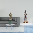 thumbnail image 2 of Escultura de resina de un caballero músico europeo. Estatua creativa, figura decorativa para la entrada, sala de estar, dormitorio o como centro, 2 of 8