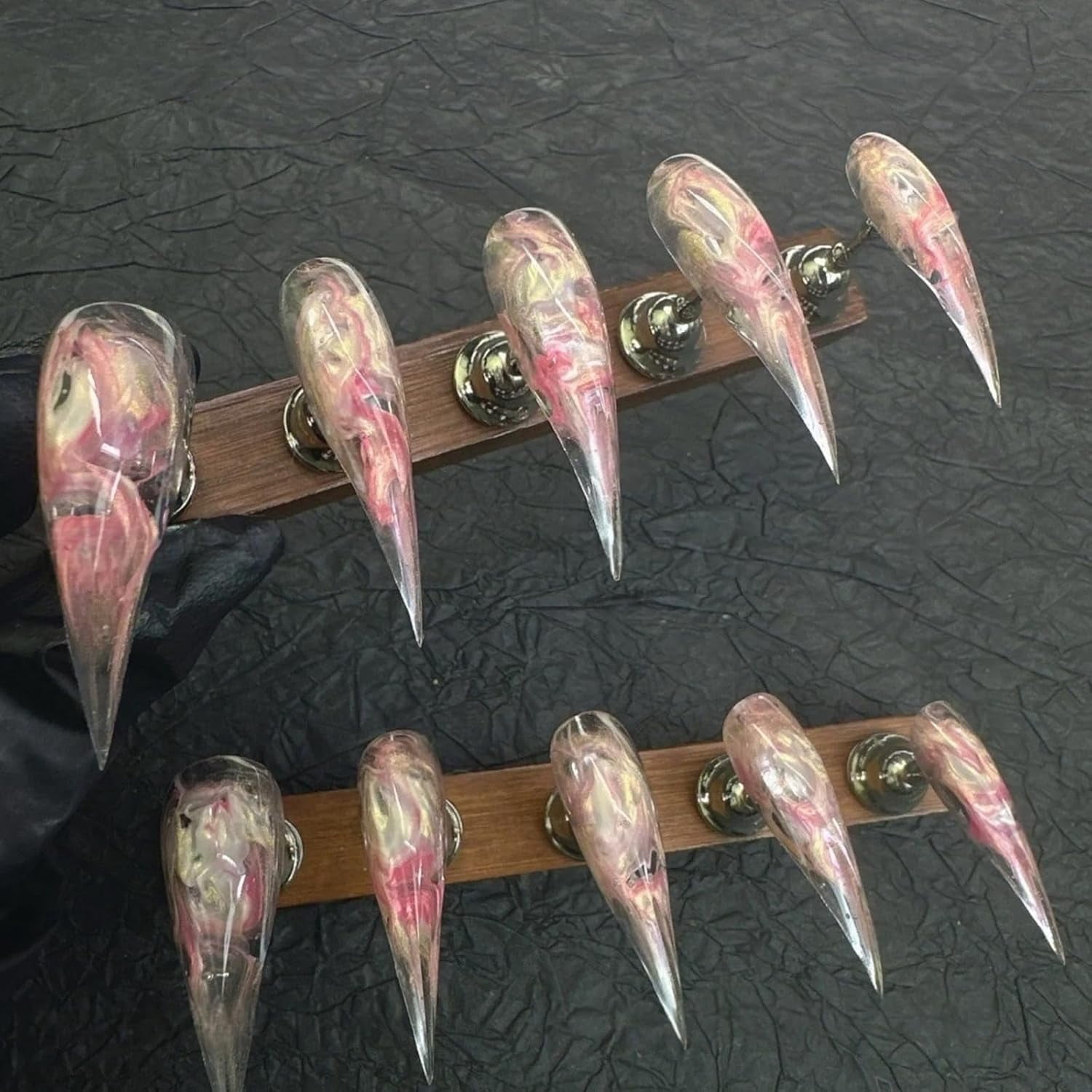 Cat Claw Press on Nails Long Stiletto Aurora Pink Ombre Gothic Style Witch Press on Nails Reusable Thick Acrylic Cat Dragon Eagle Claw False Nail Glossy Glue on Nail