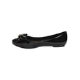 thumbnail image 3 of FLAT BALERINA CASUAL LEON MUJER NEGRO CHAROL 260 LEON  260p, 3 of 4