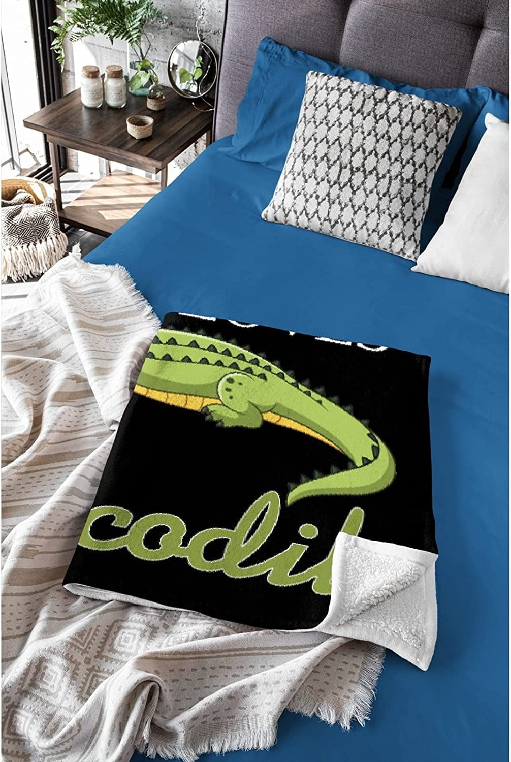Just A Girl Who Loves Crocodile Blanket,Flannel Throw Blanket Ultra Soft Micro Lightweight Flannel Blanket Bed Couch Living Room All-Season 50"x40" Small for Kid