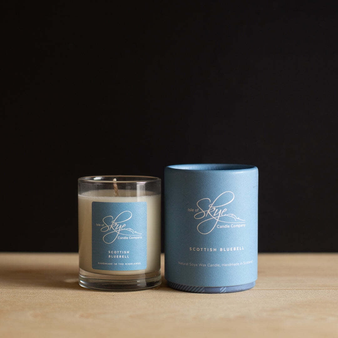 Isle of Skye Candle Co. Scottish Bluebell 100% Natural Blend of Soya Wax and Botanical Oils, 20h Candle Made in Scotland
