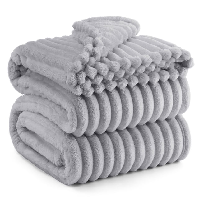 Manta Bedsure tamaño king, 274 x 229 cm, acogedora, suave, gris claro