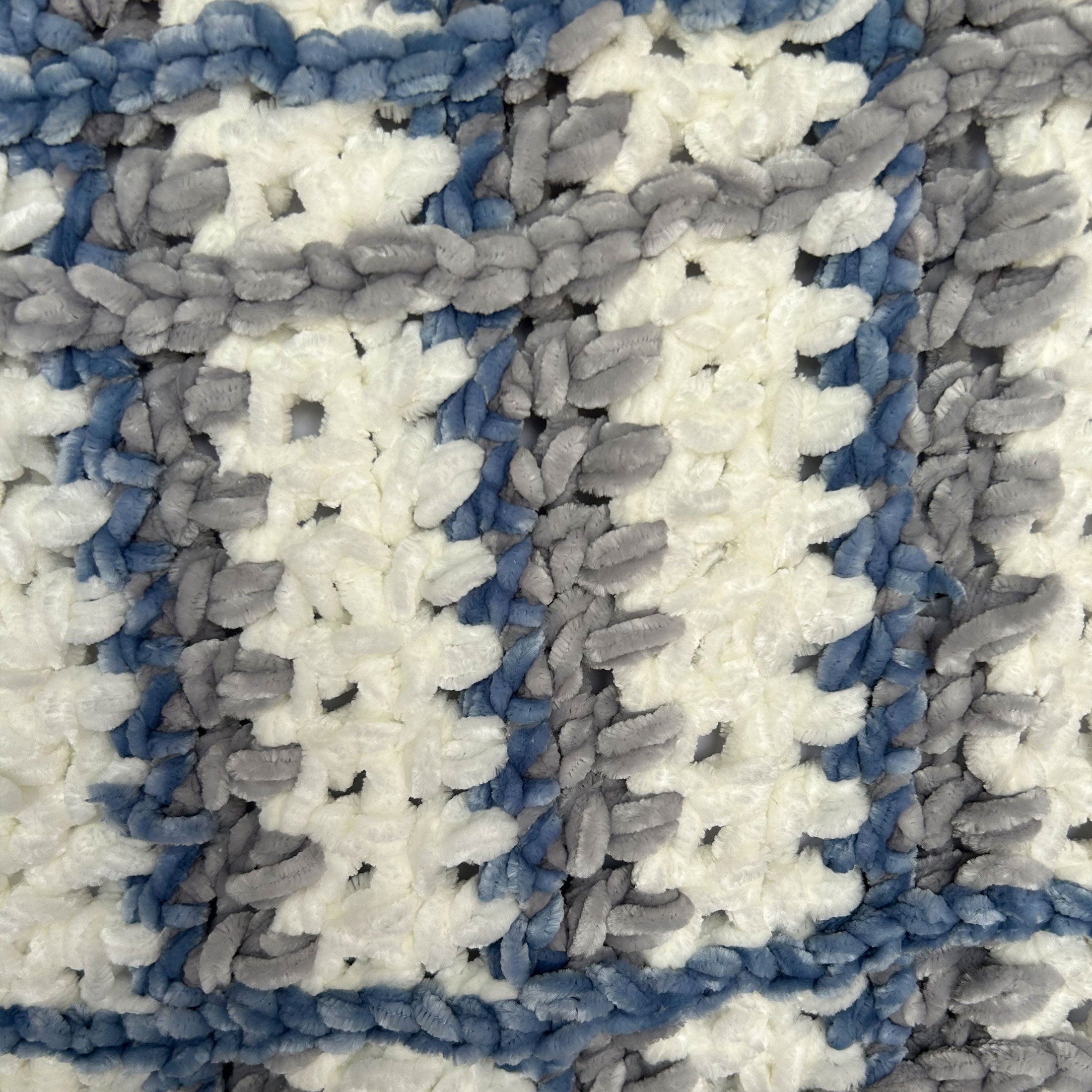Mainstays Soft Velvety Yarn, 315 yd, Light Blue, 100% Polyester, Pack of 4