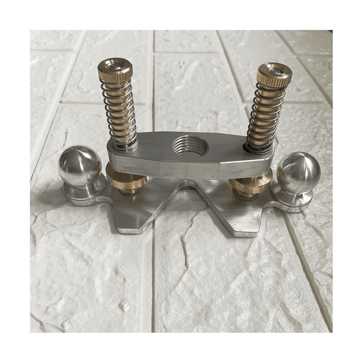 1 x Guitar Sound Hole Tool Base(A)-As Shown