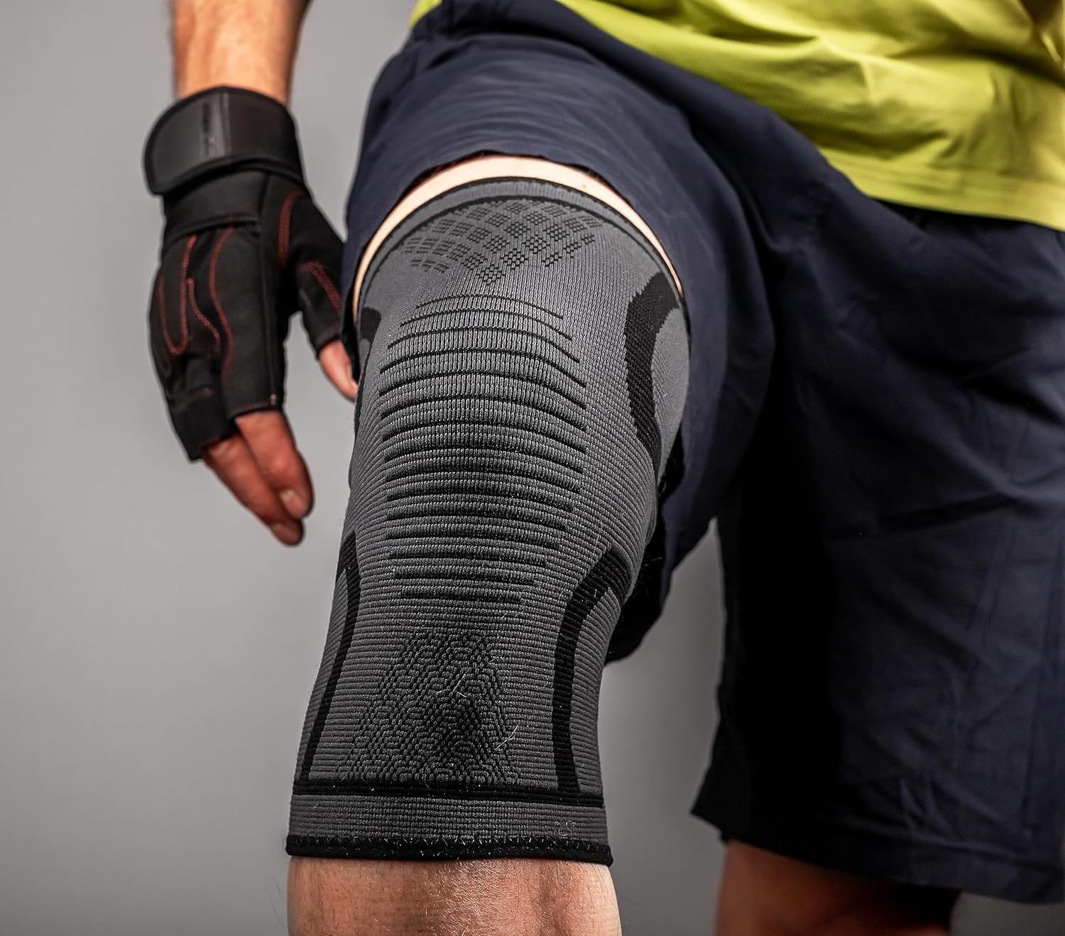 Knee Support Brace Compression Sleeve For Arthritis, Joint Pain, Ligament Injury, Meniscus Tear, ACL, MCL, Tendonitis, Pain Relief (Pack 1 Medium)