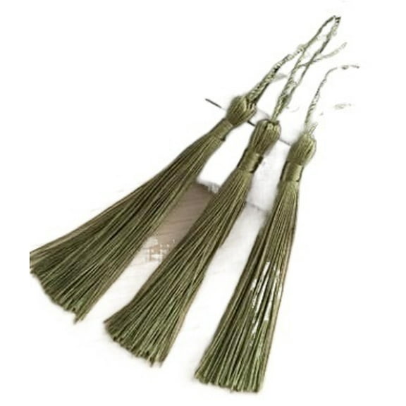 50pcs Silk Tassel Cord Handmade Rayon Thread Tassels Charms for DIY Bookmark Earrings Jewelry Making Findings