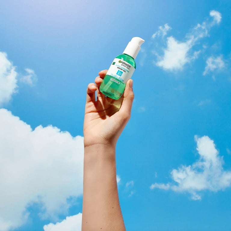 Garnier Green Labs Hyalu Aloe Facial Skin Serum Gel, 3 in 1 Hydrating  Moisture, 2.4 fl oz - Walmart.com