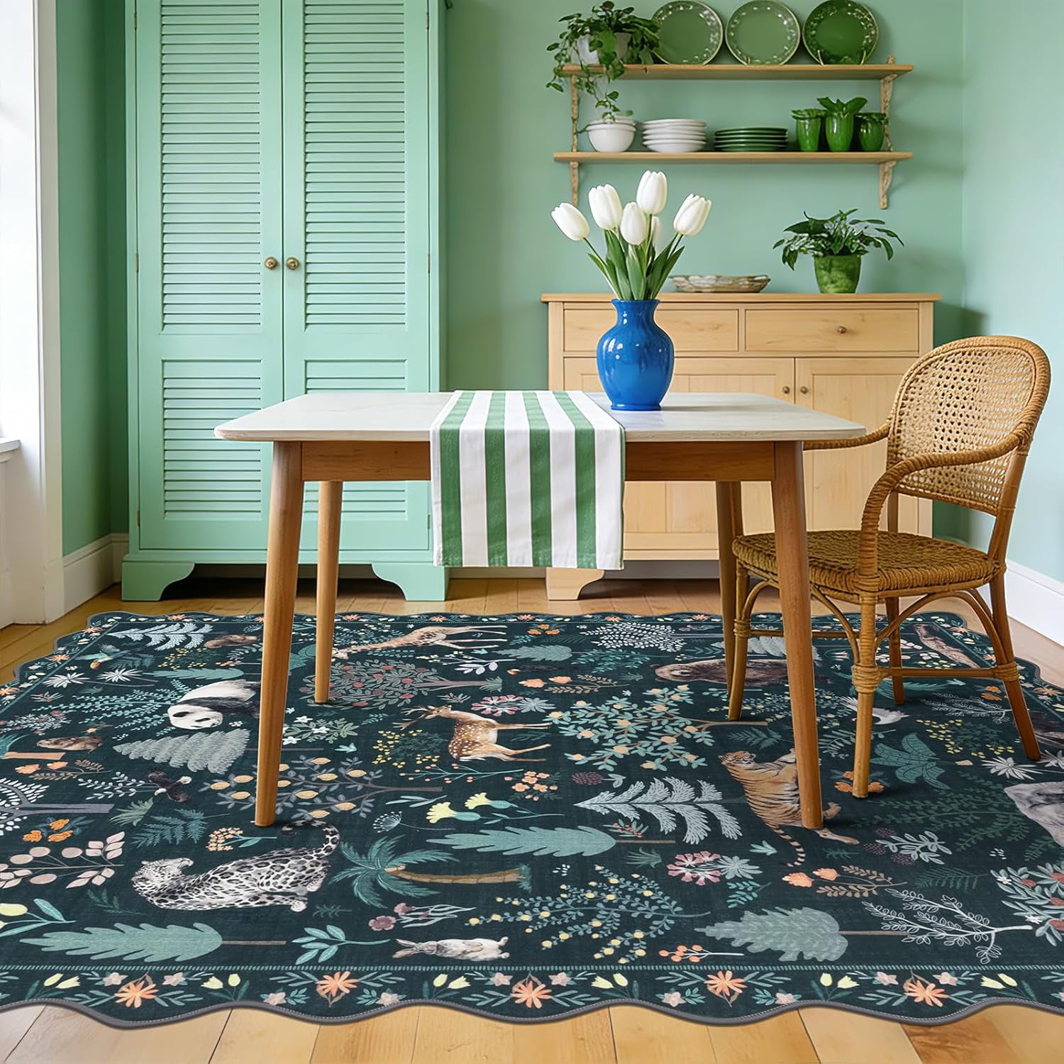 MJIAexp Jungle Animal Print 5x7 Area Rugs for Living Room, Green Soft Washable Rugs for Bedroom Ultra-Thin Non-Slip Modern Rug, Stain Resistant Rug Carpet for Dining Room