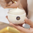 thumbnail image 4 of Crema hidratante y reafirmante TATCHA The Silk Cream 50 ml, 4 of 6