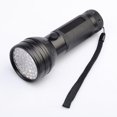 thumbnail image 2 of Linterna de luz ultravioleta CHAO 51 LED color morado, 2 of 5