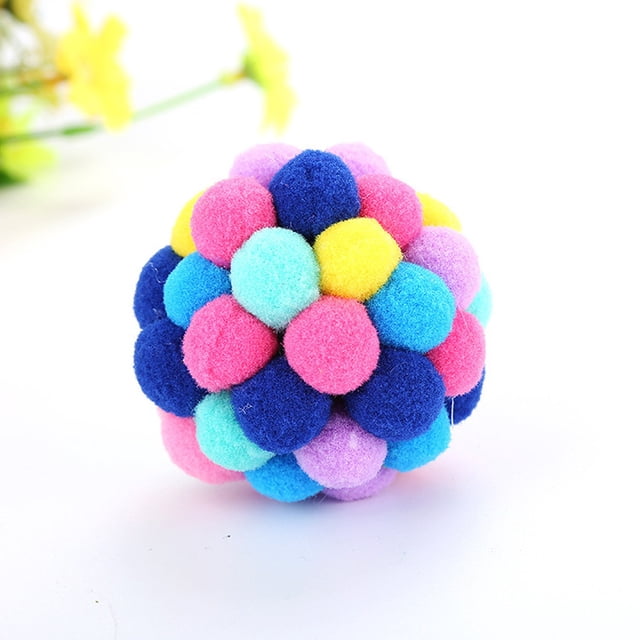 Agiferg Jouet pour Chat, Balles Rebondissantes Colorées Faites à la Main avec Herbe à Chat Intégrée, Conçues pour le Jeu Interactif. la Balle Multicolore Présente des Pompons Doux aux Tons Vibrants, Convient aux Chats et aux Chiens pour Mâcher, Rapporter et Profiter du Divertissement.