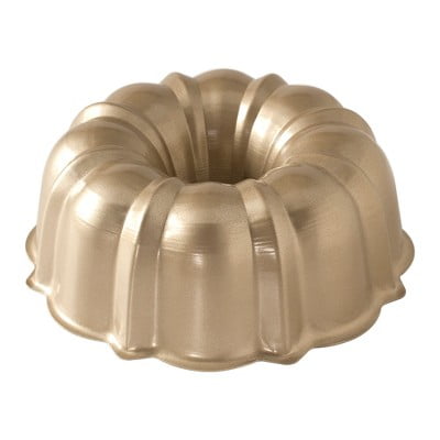 Nordic Ware 12 Cup Bundt Pan Navy