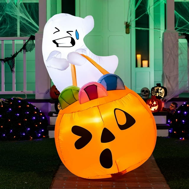 Joiedomi Decoraciones inflables de Halloween de 5 pies de alto, decoración al aire libre, inflable lindo fantasma decoración de Halloween al aire libre, bolsa de caramelos de calabaza con LED incorpor