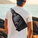 thumbnail image 5 of Bolso bandolera de piel vintage, moderno, de piel suave, estilo informal, para uso diario, portátil, ideal para viajes urbanos. Blahzhy, 5 of 9