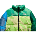 thumbnail image 3 of Chamarra The North Face x Kaws The Nuptse Verde Talla M, 3 of 6