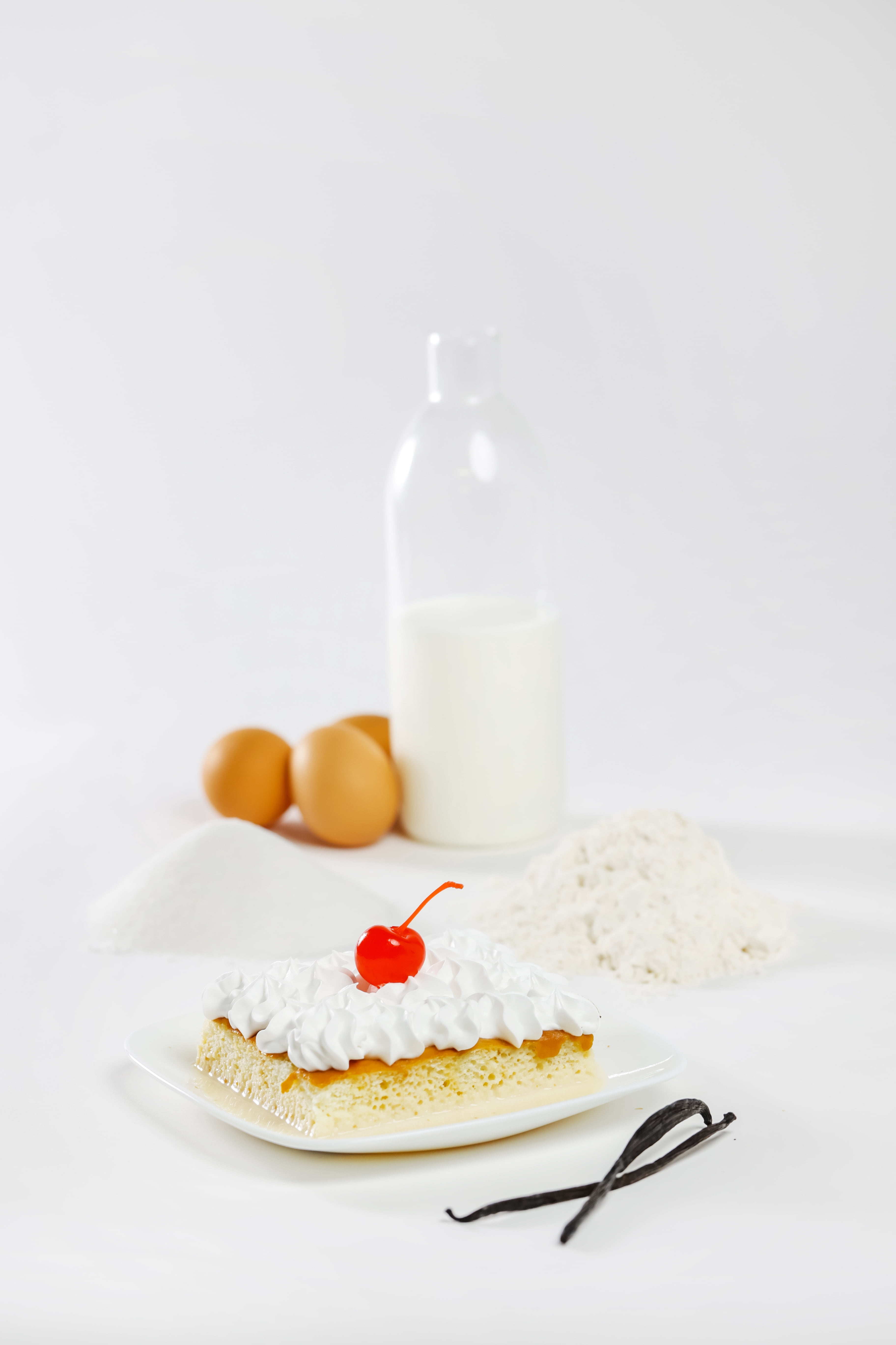 El Exquisito Sabor Tres Leches 8oz