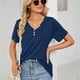thumbnail image 2 of Top casual de manga corta para mujer con decoración de botones, cuello en V, camiseta suelta de poliéster para verano, azul marino M, 2 of 6