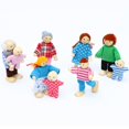 thumbnail image 3 of Juego de 17 figuras familiares de casas de muñecas de madera ONEST, 3 of 7