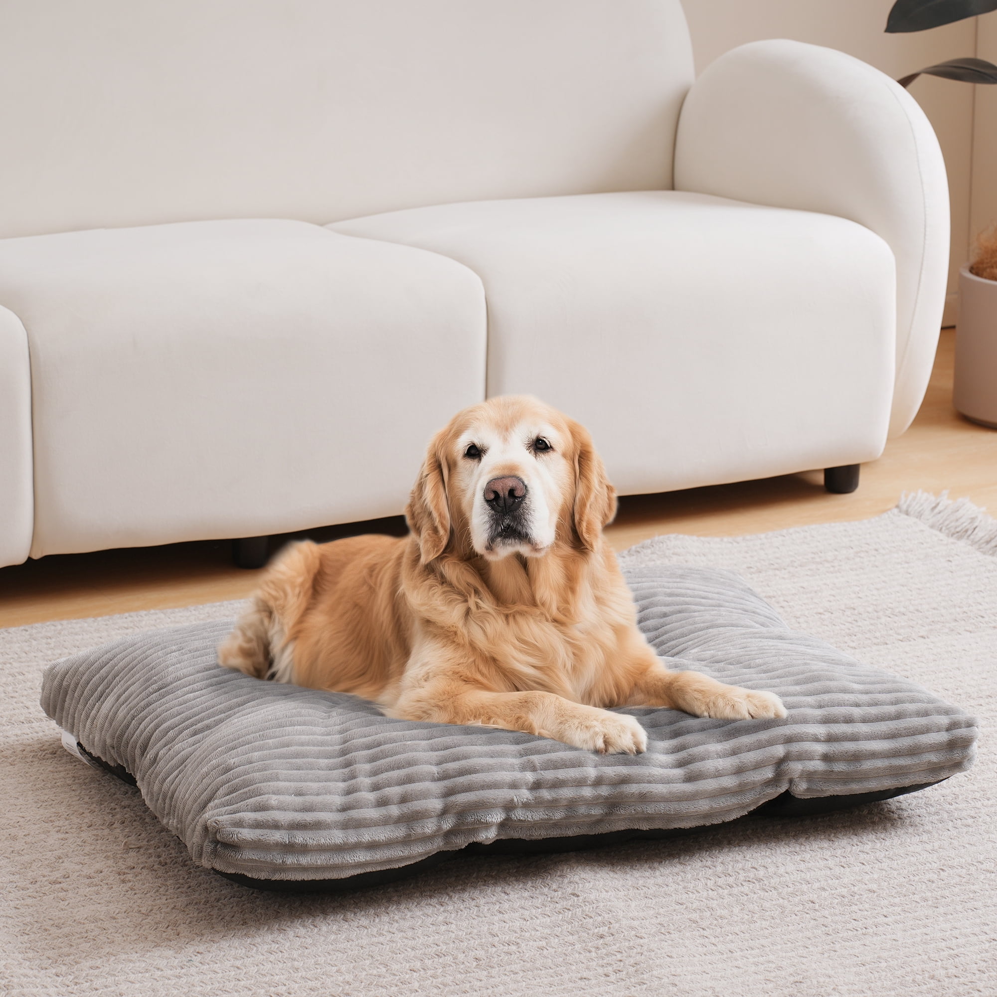 Large Dog Bed 33x24 inch Plush Soft Dog Cage Bed Washable Dog Mat with Non-Slip Bottom for Large Dogs Cat Gray