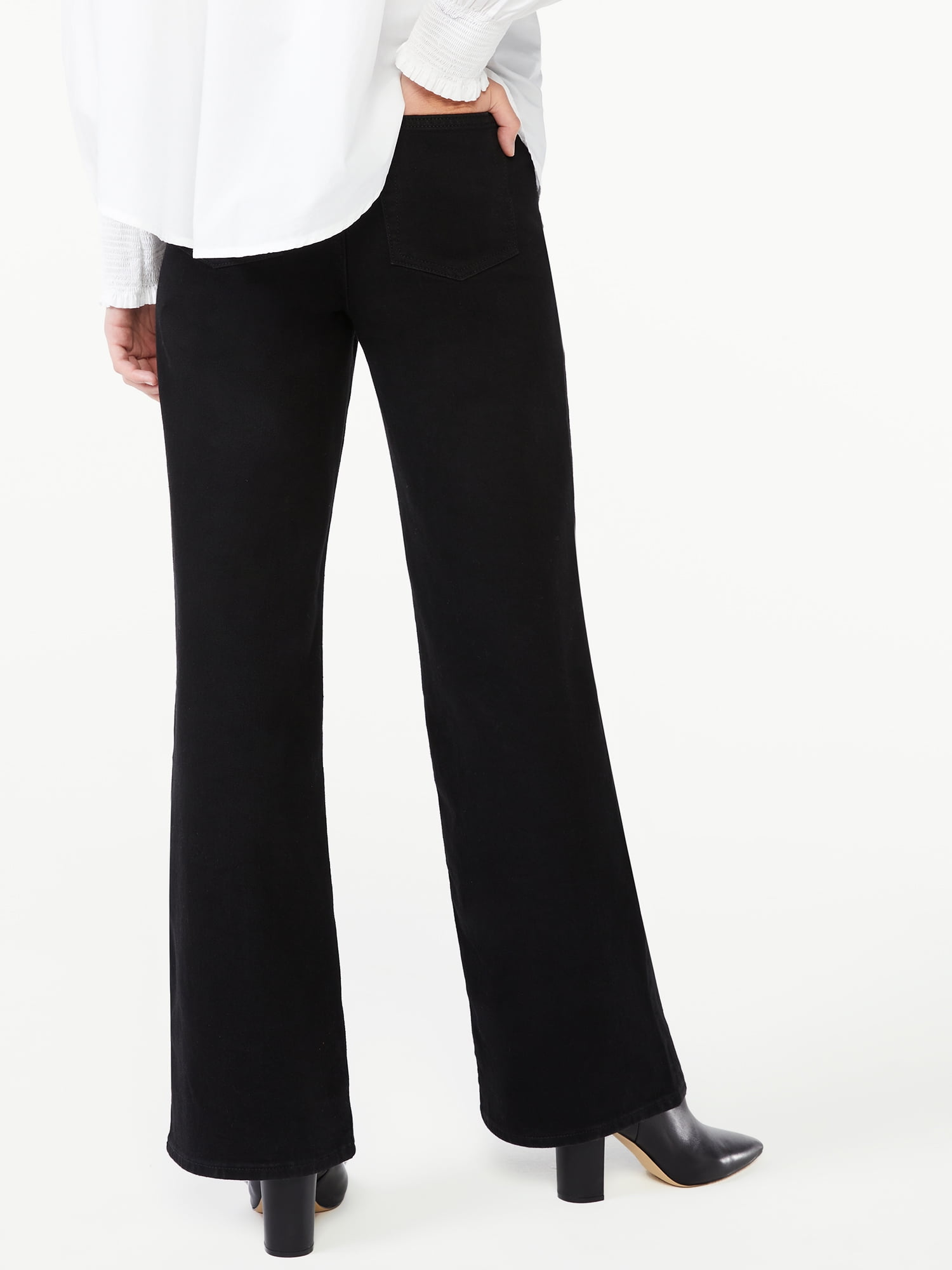 Free Assembly Women's Full Wide Straight Jeans