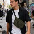thumbnail image 1 of Bolso bandolera de lona para mujer, bolso de hombro, riñonera, bolso pequeño – Correa ajustable y desmontable, diseño ligero y compacto, ideal para el día a día, uso casual y viajes., 1 of 5