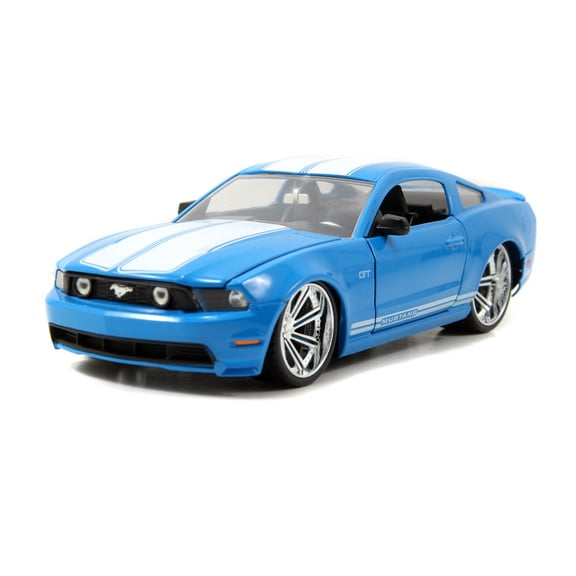 Big Time Muscle 1:24 2010 Ford Mustang Die-cast Car Blue White Stripes Play Vehicles(Selections May Vary)