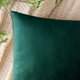thumbnail image 2 of Fundas de Almohada de Terciopelo EMEMA Paquete de 2 de 61x61 cm Verde, 2 of 6