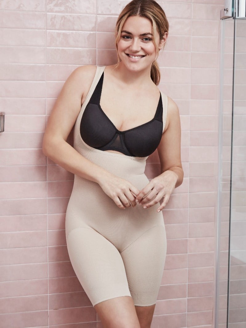 Naomi & Nicole Women's Comfortable Firm Control Open-Bust Shaping Bodysuit Shapewear