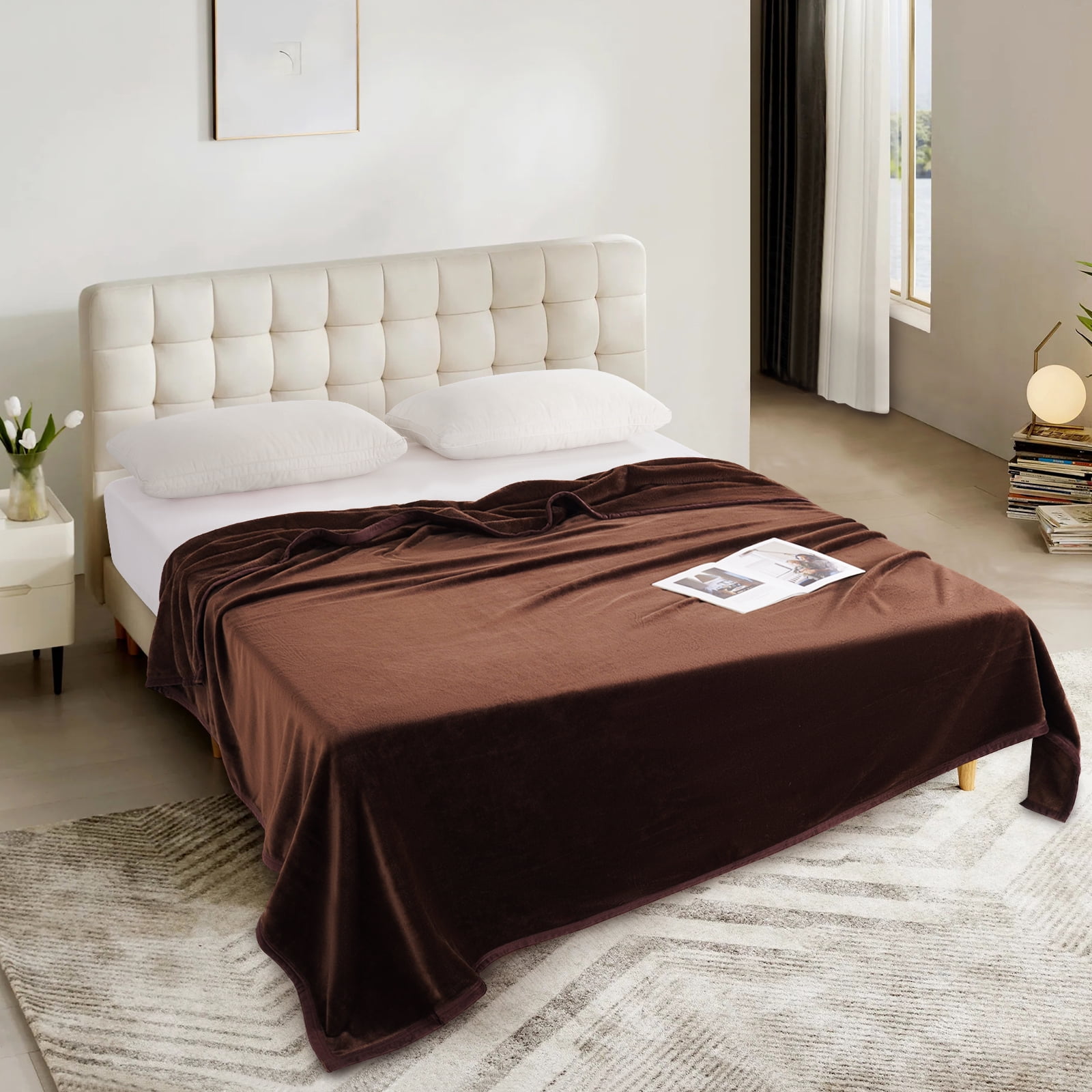 TEKAMON Fleece Bed Blankets King Size Plush Fuzzy Soft Lightweight Breathable Reversible Blanket Microfiber, 90"x108", Brown