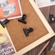 thumbnail image 3 of 50 piezas de clips de chinchetas, clips de bulldog con tachuelas para pulgar para proyectos de arte escolar en tablero de corcho, sin agujeros para el papel en paredes de cubículo (negro) oso de fresa Electrónica, 3 of 6
