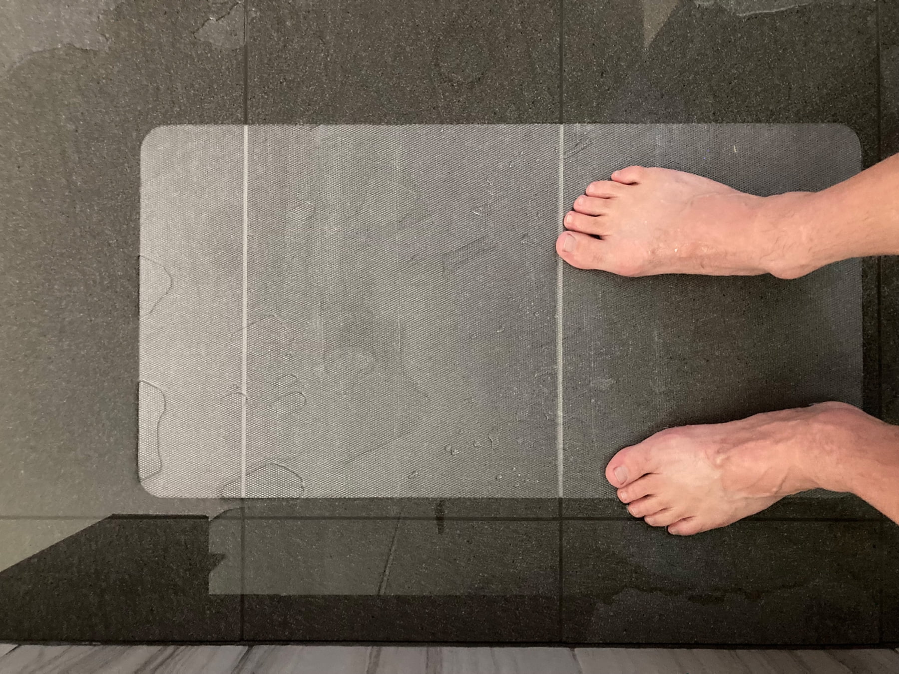 Clear Kahuna Grip Peel and Stick PolyBlend NonSlip Bathtub Bath Mat 14"x27"