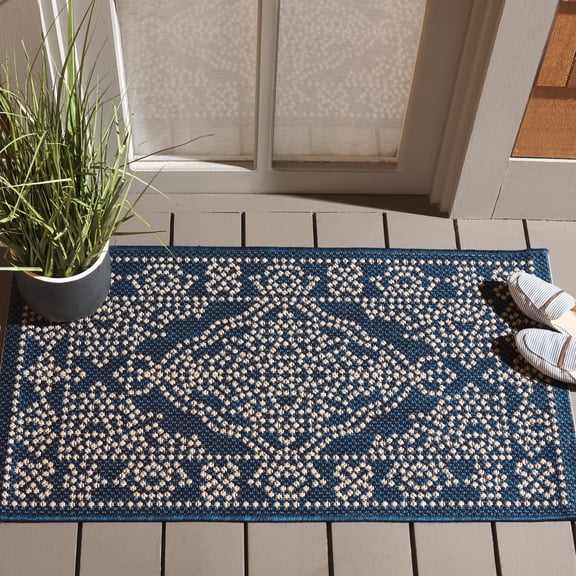 SAFAVIEH Courtyard Henrietta Medallion Indoor/Outdoor Area Rug, Navy/Beige, 2' x 3'7"