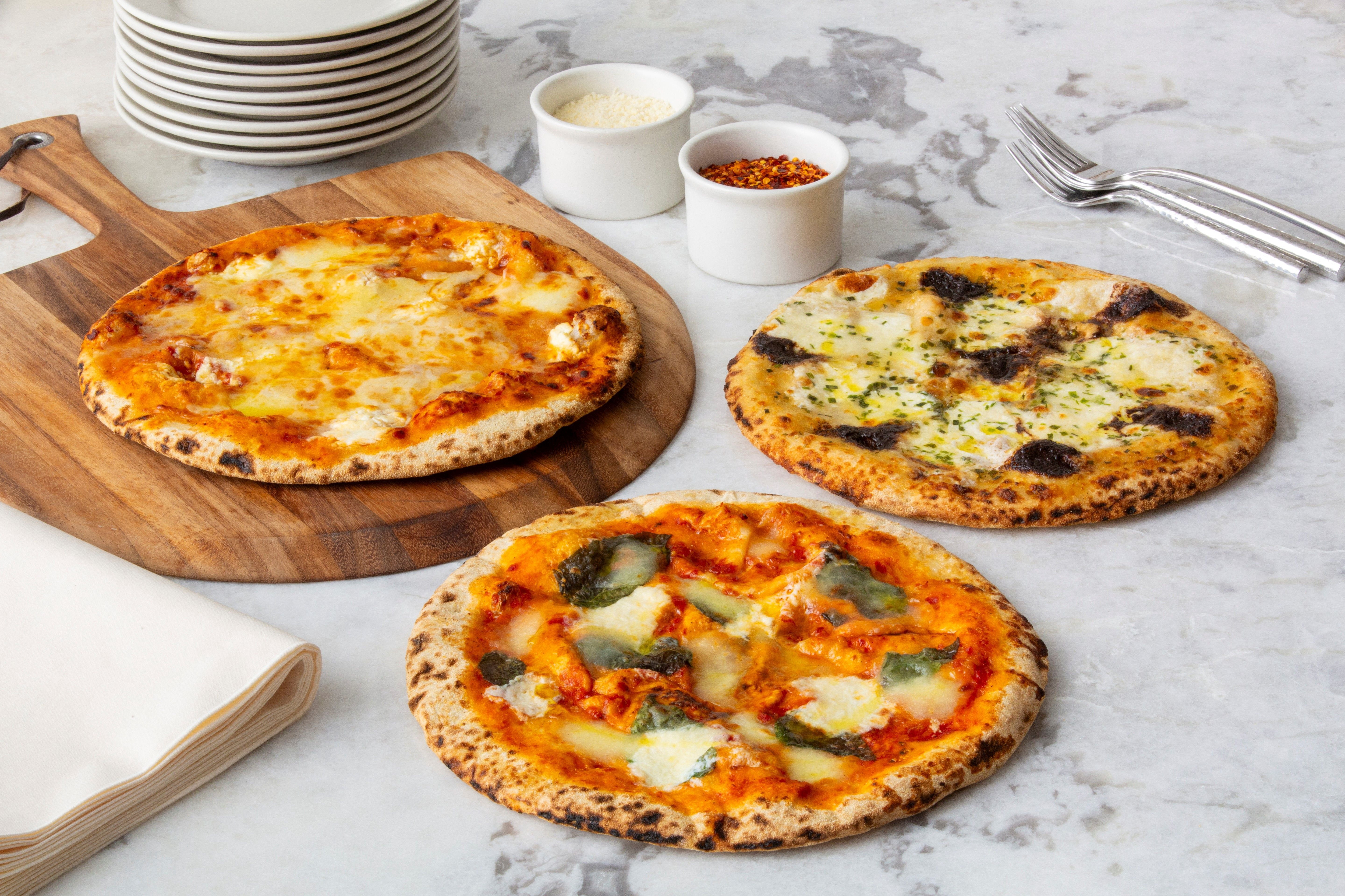 Katie's Black Garlic Pizza, Frozen