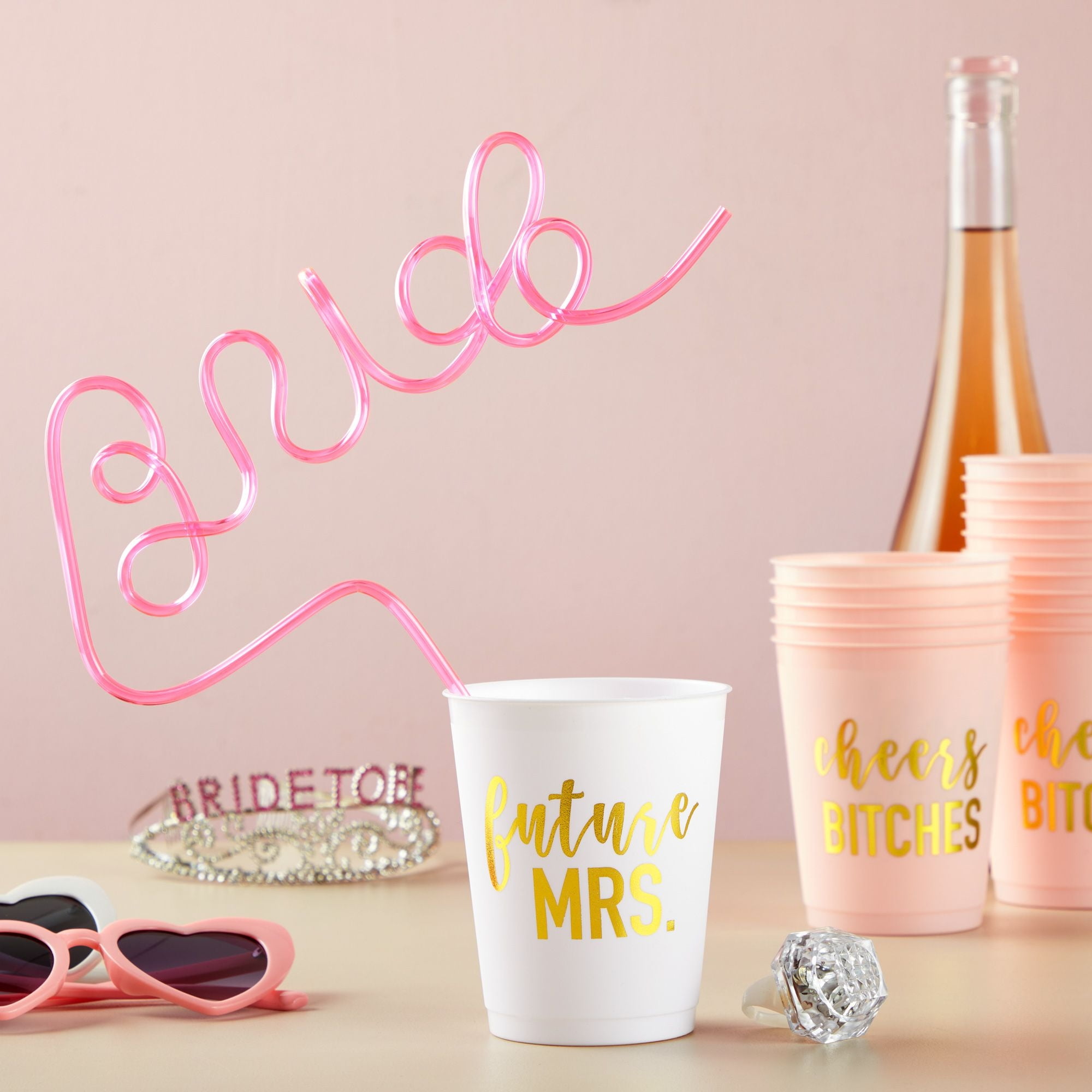 Monogrammed Double Walled Thick Plastic Cups for Bridesmaids, 16 Oz  Personalized Plastic Cups, Re-useable Cup With Lid, PS200 