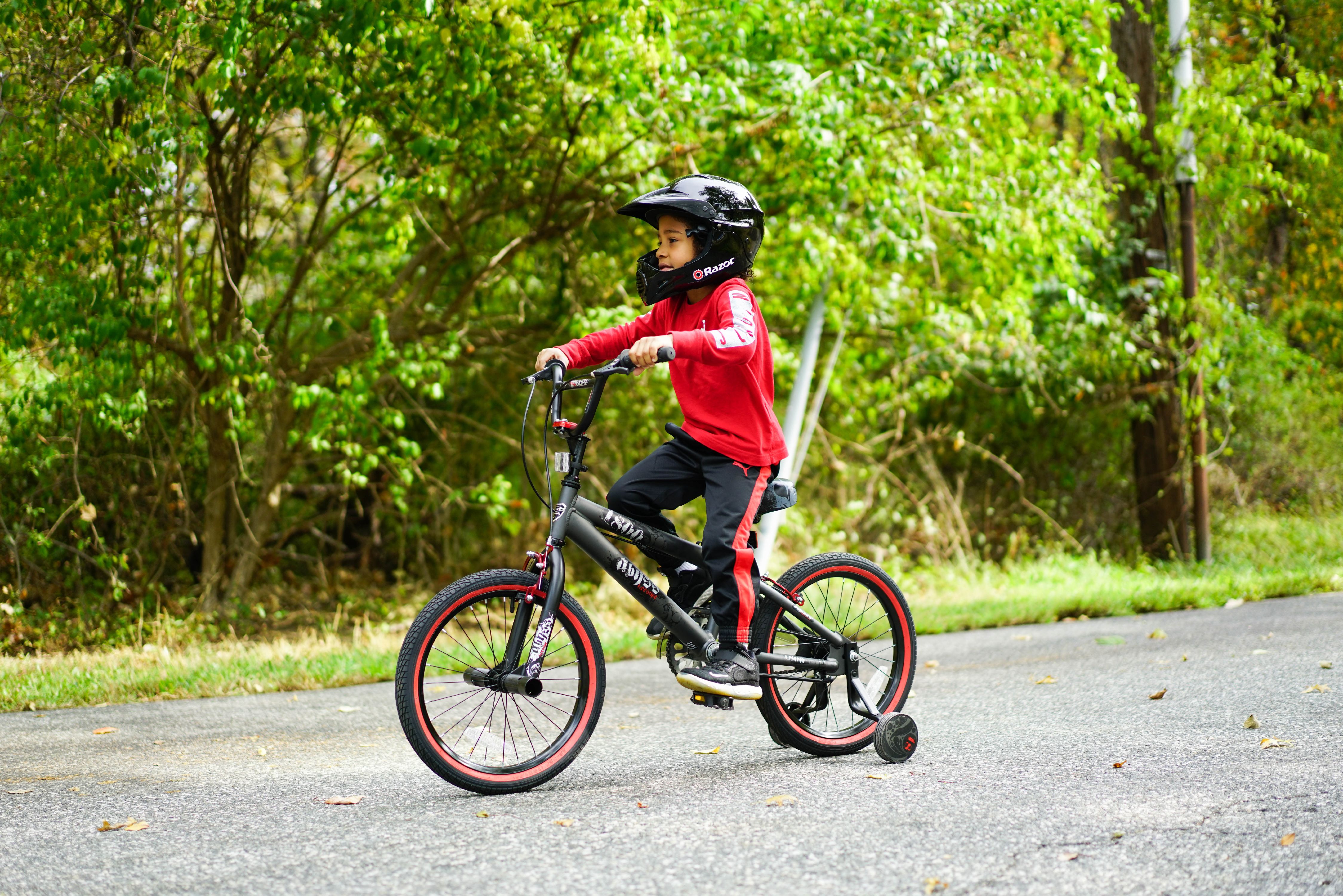 Kent Abyss 18-Inch BMX Bike photo 7