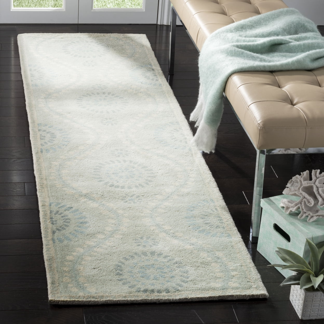SAFAVIEH Martha Stewart MSR4532C Spring Melt Rug