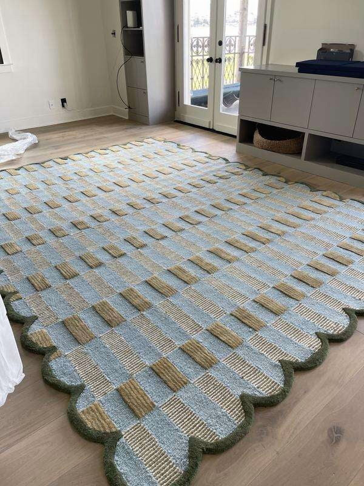 Eclatique Rug Modern Collection Modern Hand-Tufted Gold Scalloped Area Rug, 4 x 6, Non-Slip Backing