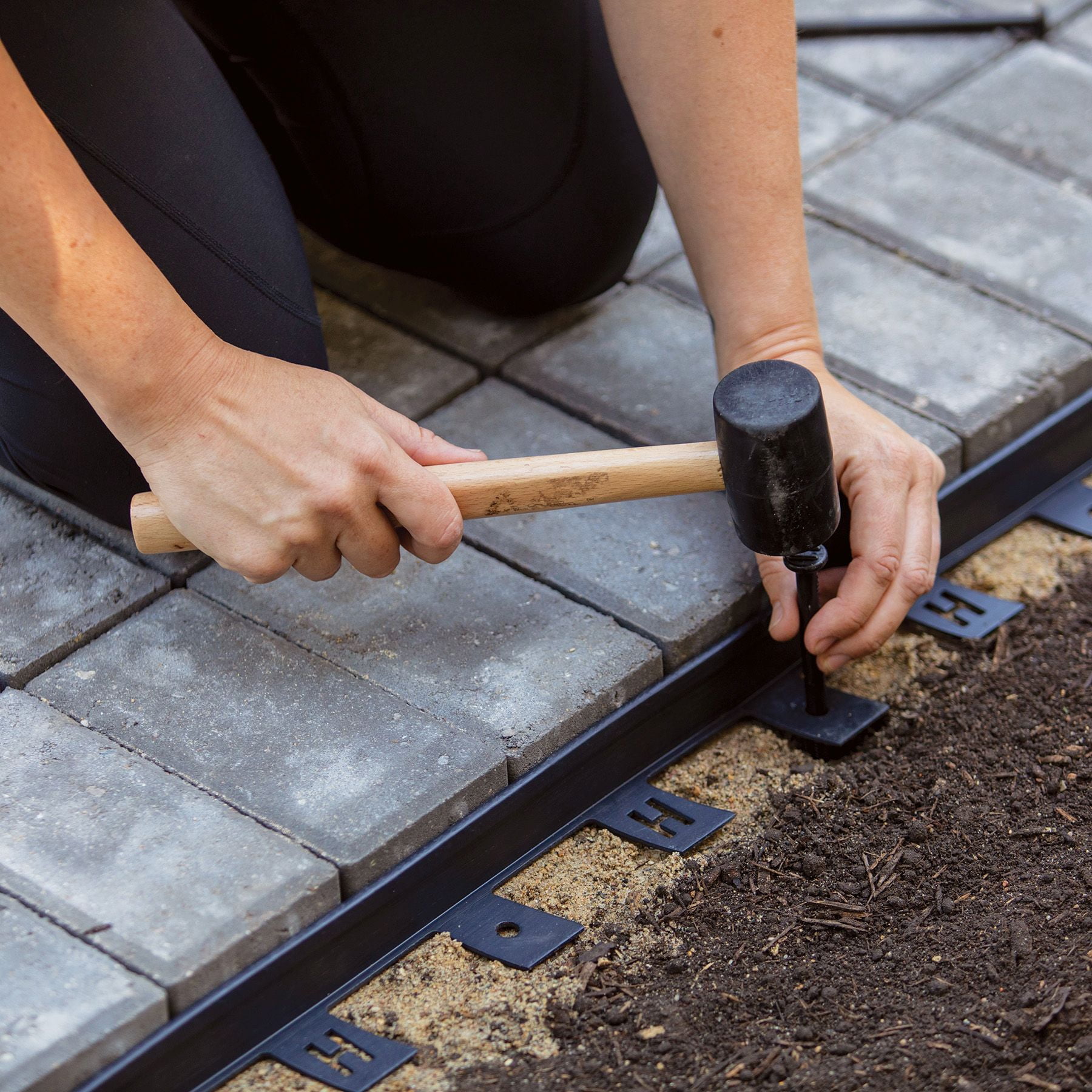 Master Mark Plastic Paver Edging, 1.5 in. x 60 ft., Black, Flexible Landscape and Garden Edging Border, 47260-1