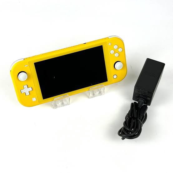 Yellow Nintendo Lite